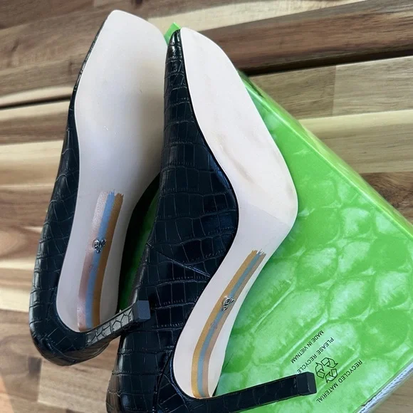 Sam Edelman Black Croc-Patterned Heels - Picture 4 of 4